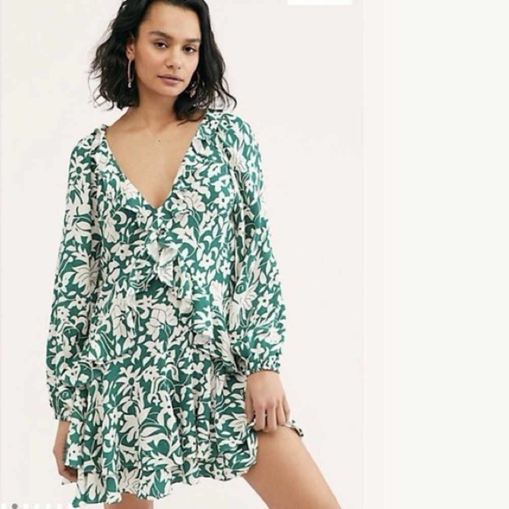 Free People Rebecca Floral-Print Ruffled Dress in emerald green. Size Small